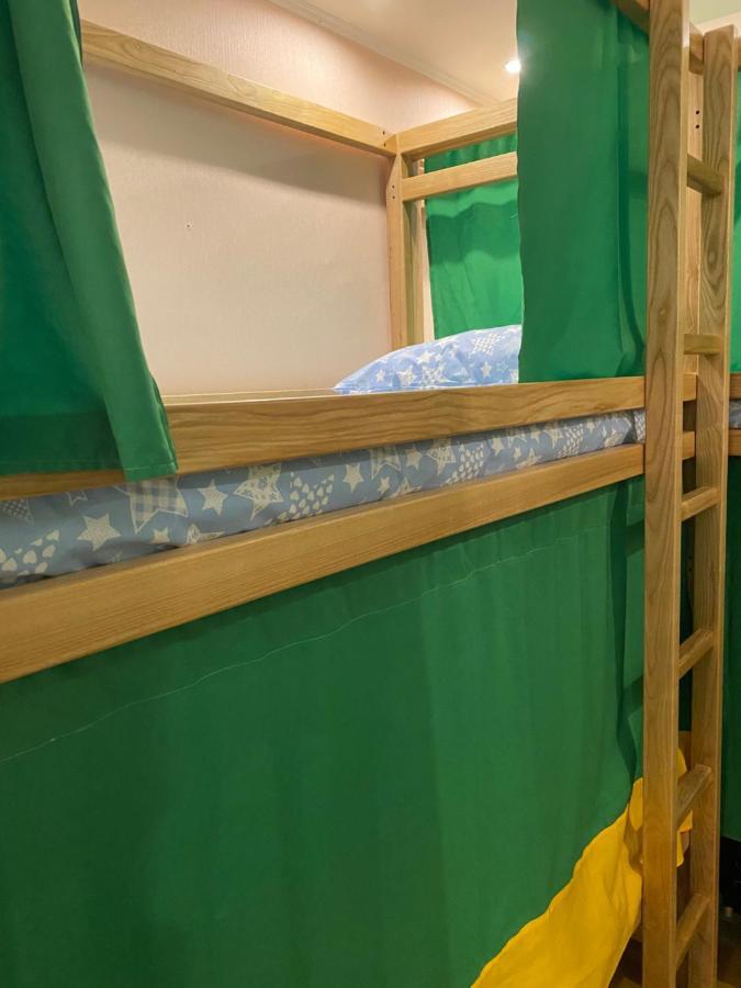 Vip "Hostel Ok Hotel" Kiev Eksteriør bilde