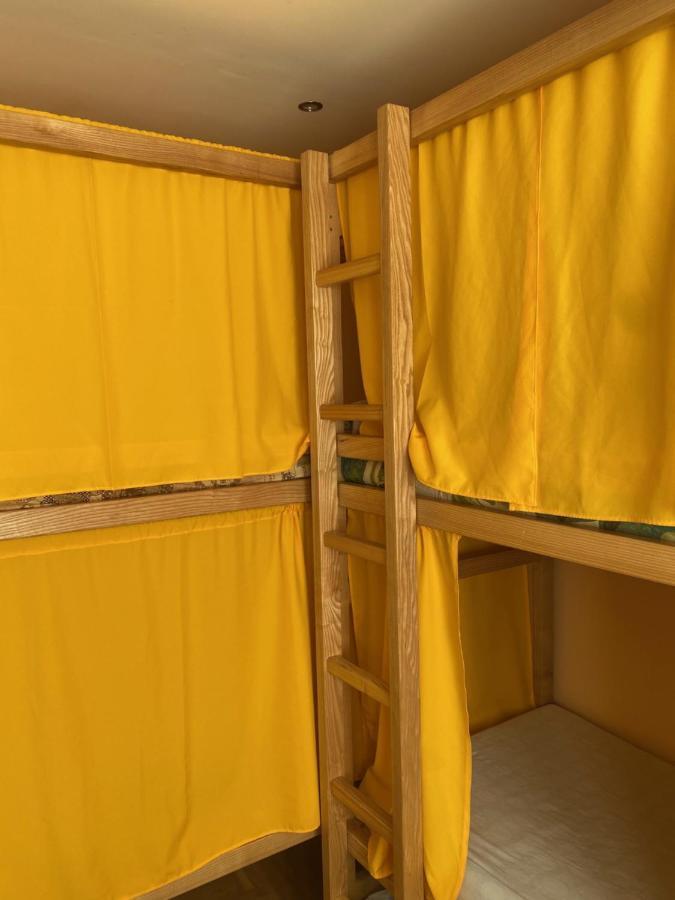 Vip "Hostel Ok Hotel" Kiev Eksteriør bilde